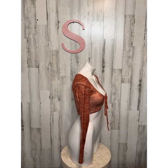 Rust Marble Print Long Sleeve Tie Front Crop Top | Ruched Front Stretchy Shirt – - Picture 7 of 7